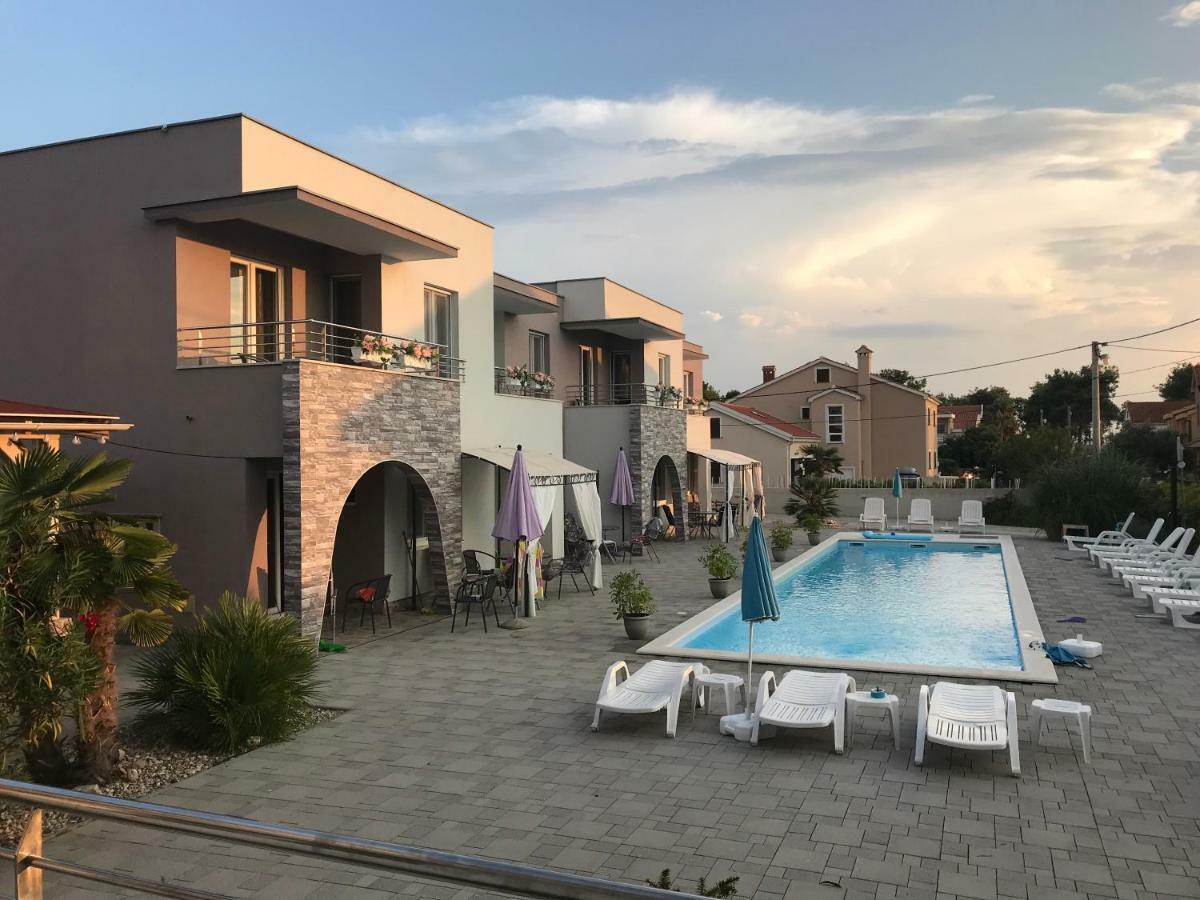 Apartments Punta Privlaka  Zewnętrze zdjęcie